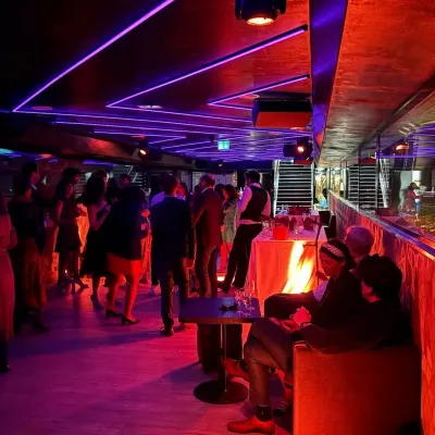 DREAM BOAT PARTY NEW YEAR 2026 TOUR EIFFEL MAGIQUE ET EXCEPTIONNEL